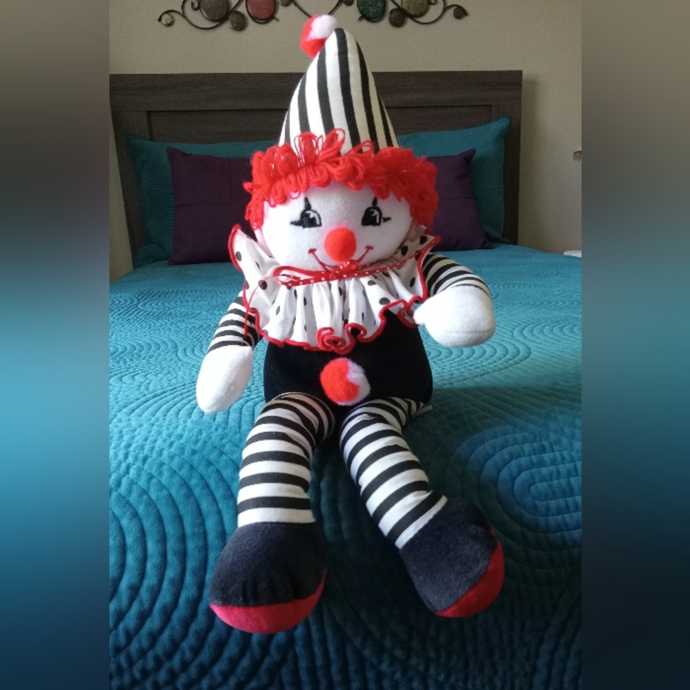 Vintage Bantam Stuffed Clown Toy With Chimes. Tag Still Attached